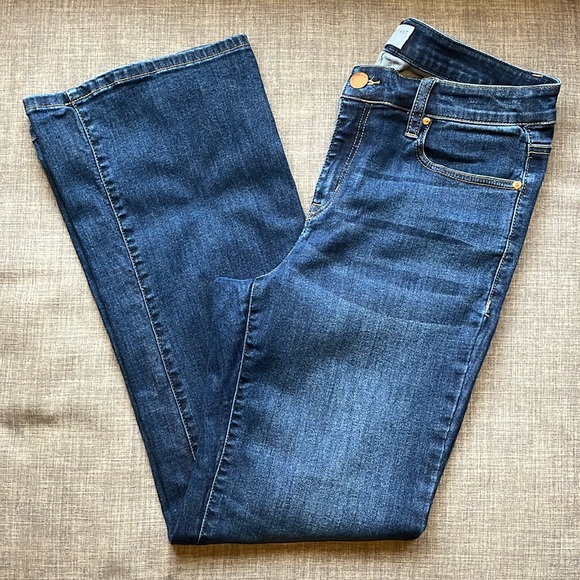 Lane Bryant Mid-Rise Boot Cut Signature Fit Jeans Plus Size 14 - Picture 1 of 10